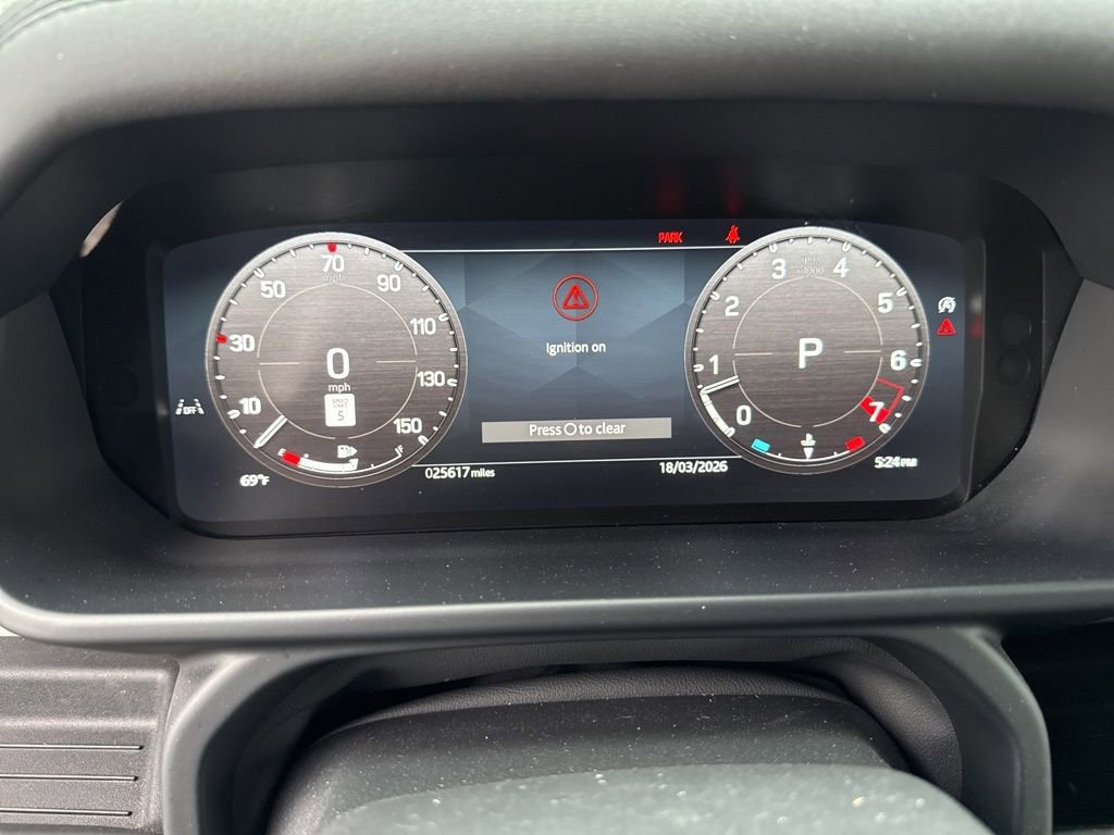 Used 2025 Land Rover Defender 110 S image 6