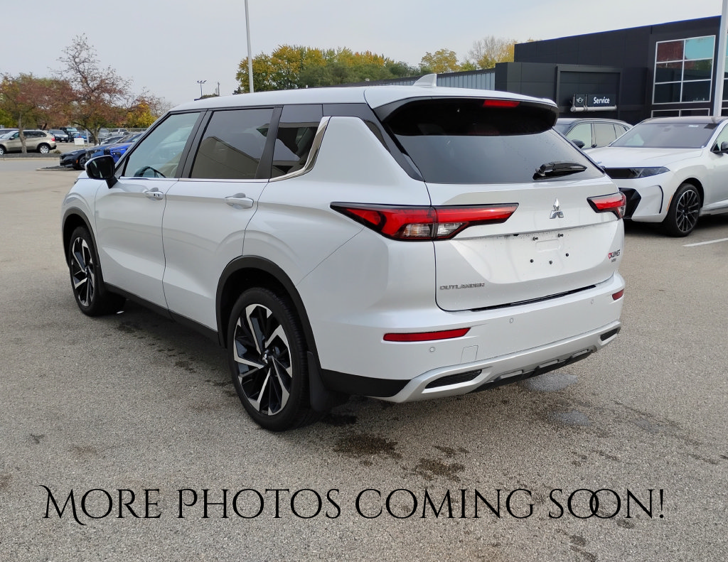 Used 2024 Mitsubishi Outlander SE AWD/4WD image 5