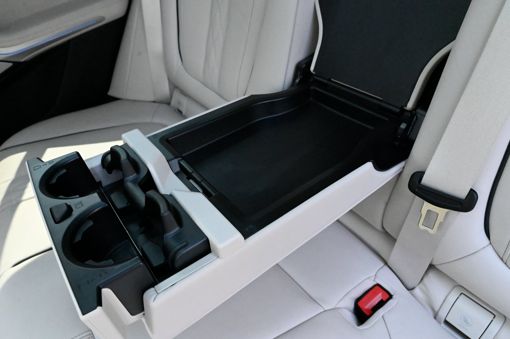 Used 2022 BMW X5 M50i w/ Executive Package AWD/4WD image 43