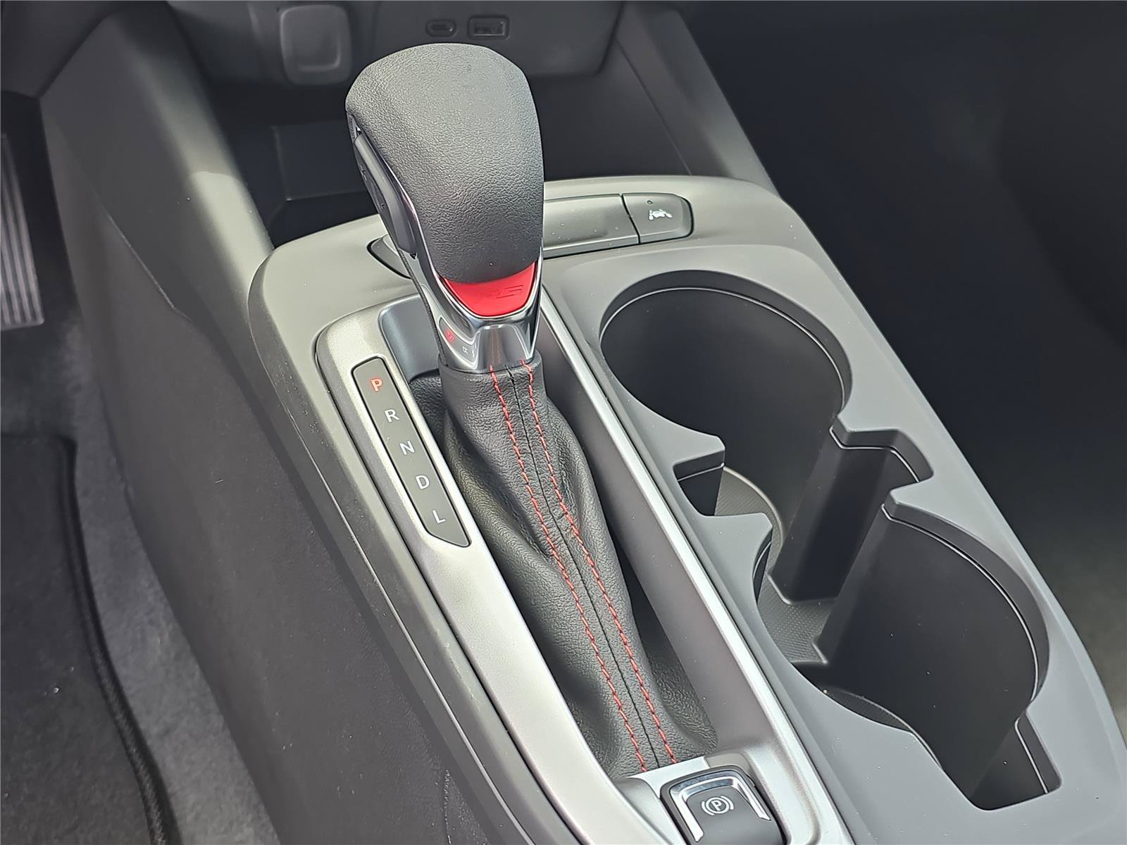 New 2026 Chevrolet Trax RS w/ Sunroof Package FWD image 21