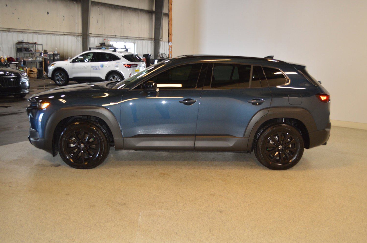 Used 2025 MAZDA CX-50 AWD 2.5 Hybrid w/ Cargo Package image 6