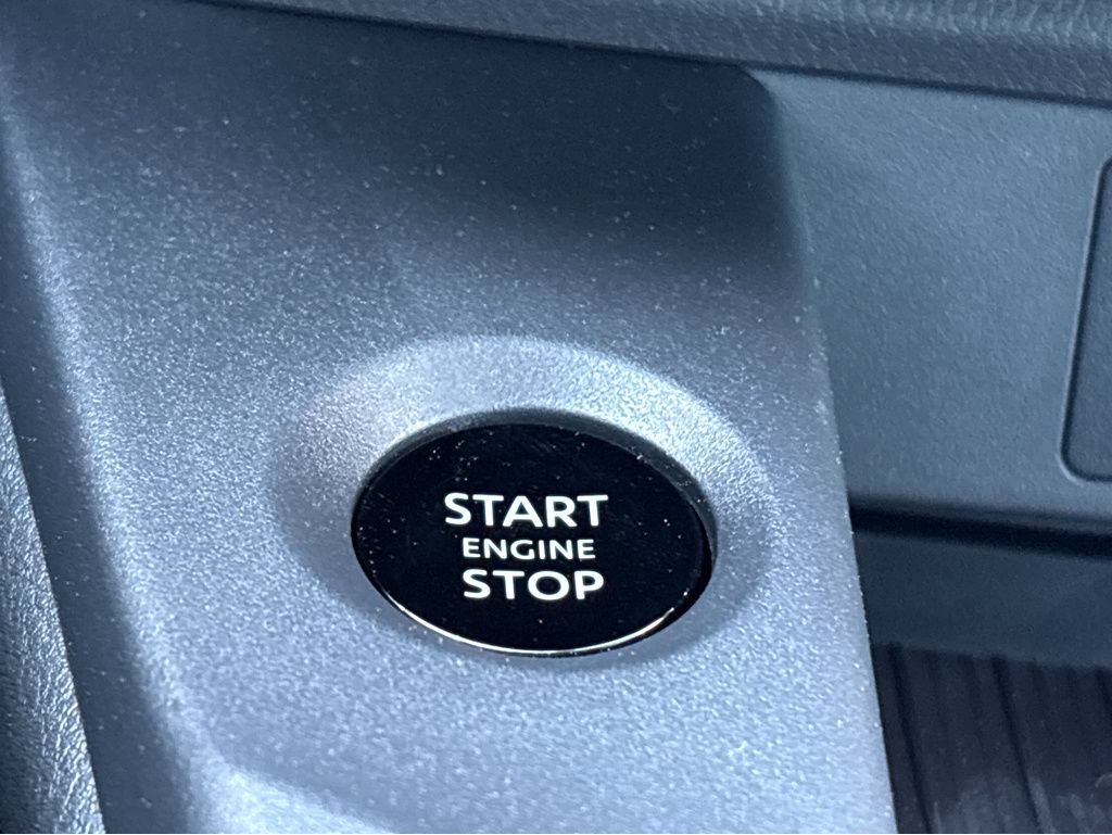 New 2026 Nissan Sentra SV w/ SV Convenience Package FWD image 5