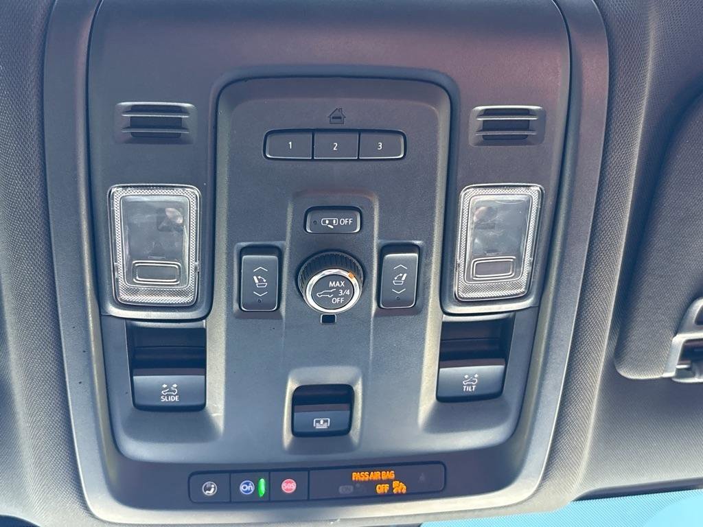 Used 2021 Chevrolet Tahoe RST w/ Luxury Package image 25