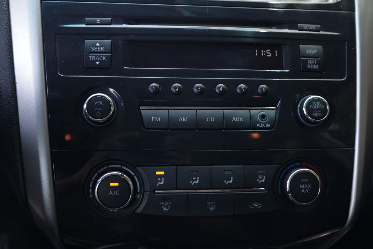 Used 2013 Nissan Altima 2.5 S FWD image 12