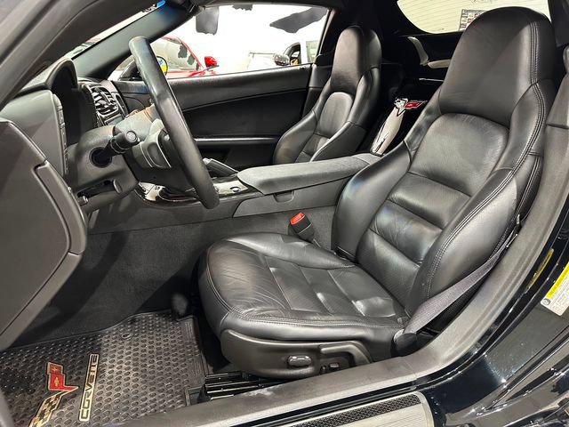 Used 2010 Chevrolet Corvette Grand Sport w/ Preferred Equipment Group RWD image 6