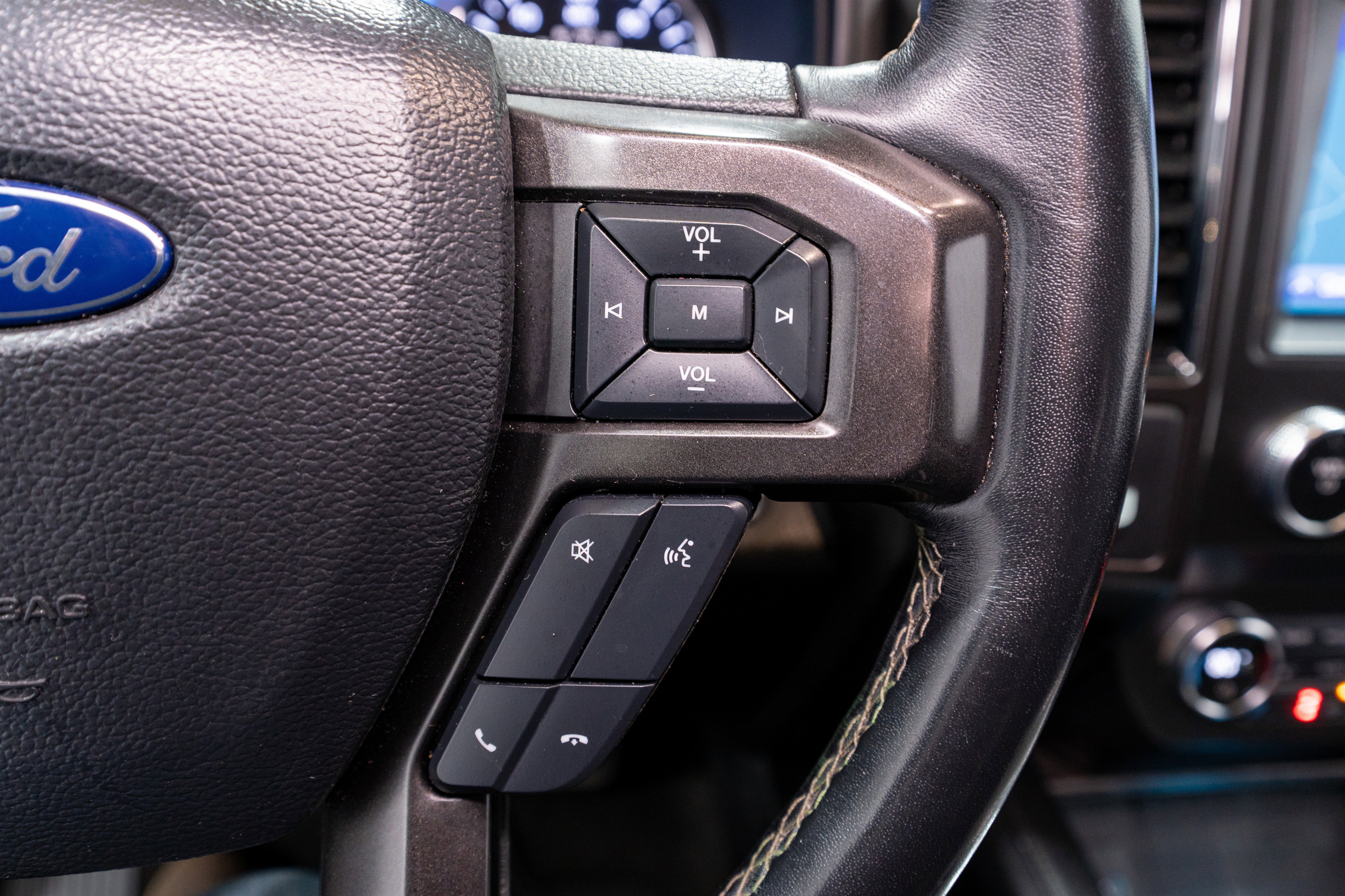 Used 2021 Ford Expedition Max Limited image 28