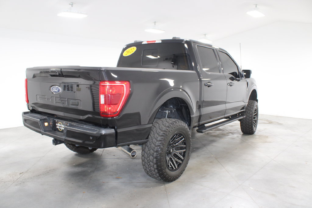 Used 2022 Ford F150 XLT w/ Equipment Group 302A High AWD/4WD image 9