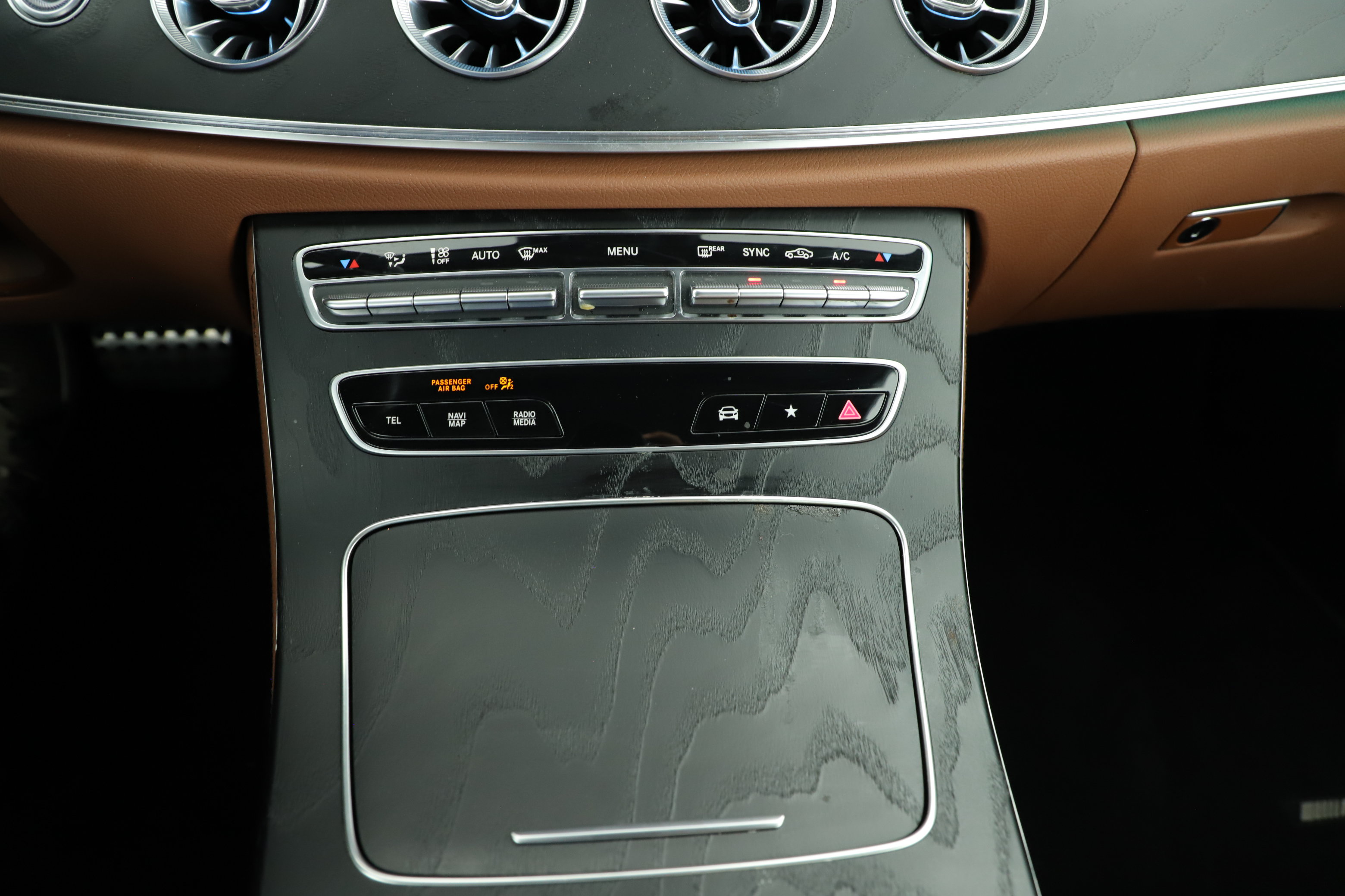 Used 2022 Mercedes-Benz E 450 Cabriolet image 25
