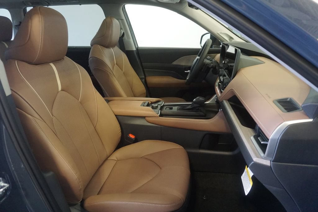 New 2026 Toyota Grand Highlander AWD image 28