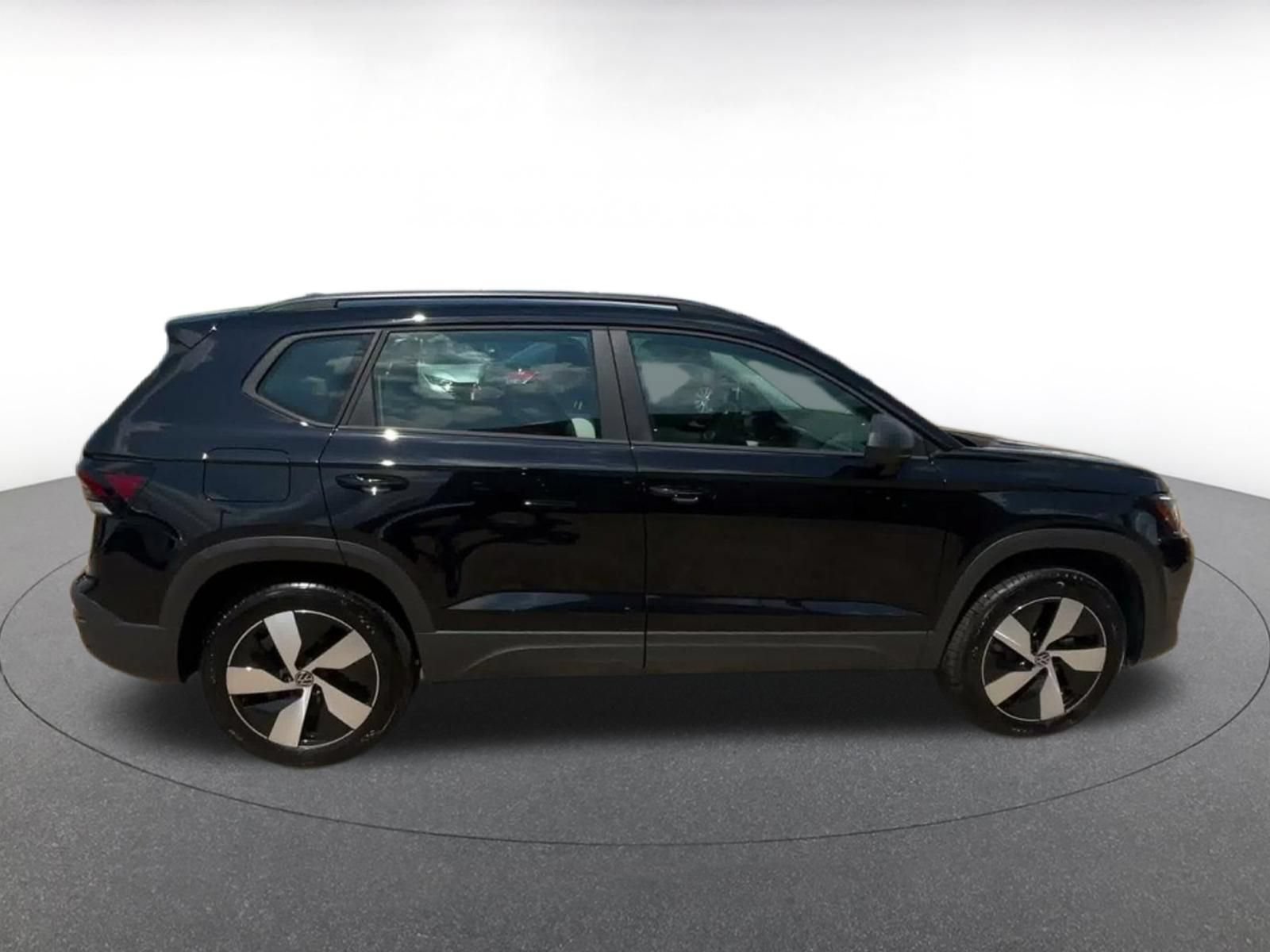 Used 2026 Volkswagen Taos S AWD/4WD image 13