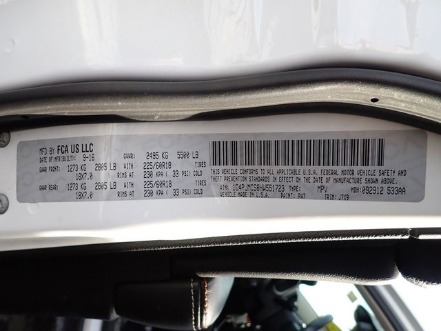 Certified 2017 Jeep Cherokee 75th Anniversary image 18