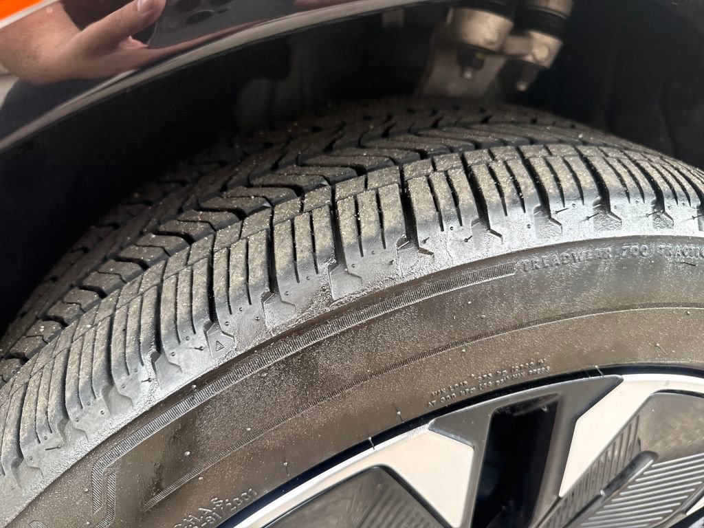 Used 2024 Chevrolet Blazer EV RS image 27