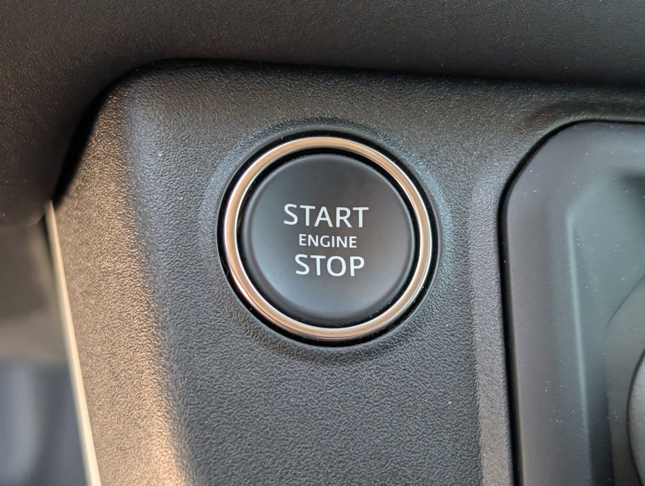 Used 2024 Land Rover Defender 130 S AWD/4WD image 15
