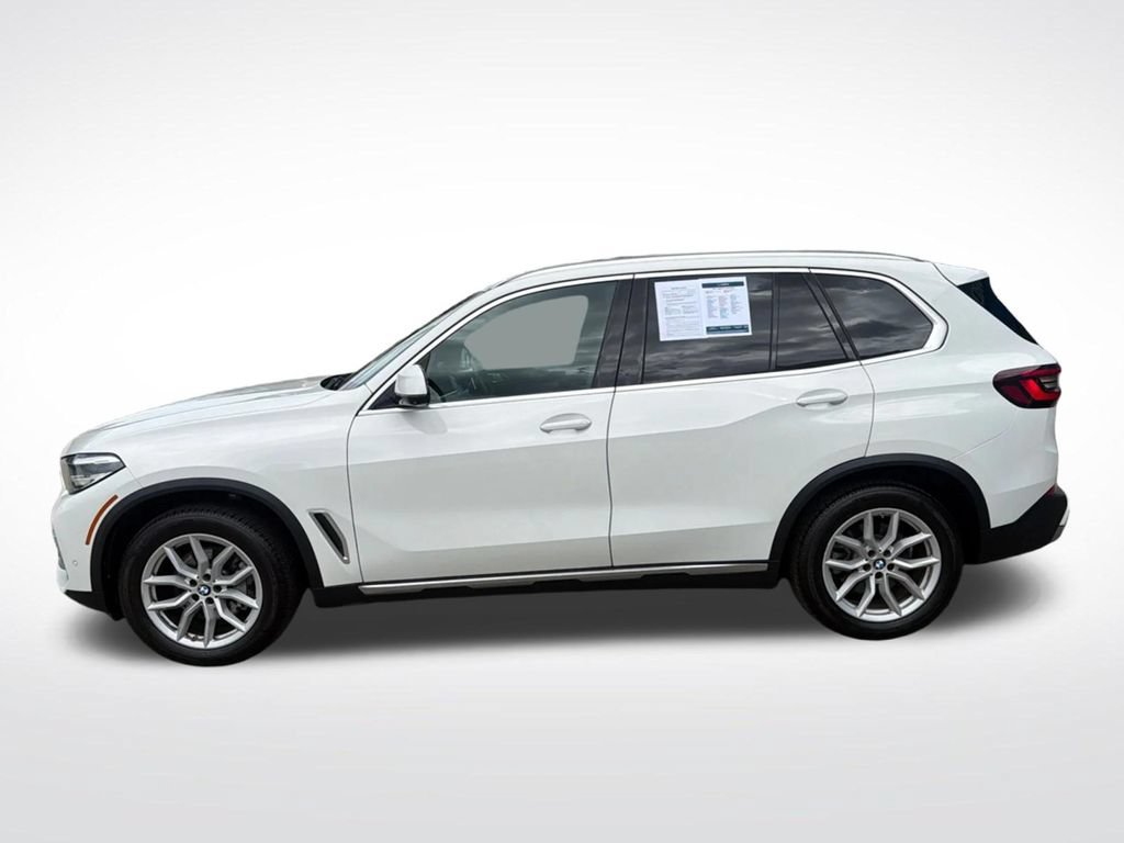 Used 2022 BMW X5 xDrive40i w/ Parking Assistance Package AWD/4WD image 8