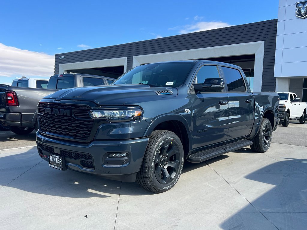 New 2026 RAM 1500 4x4 Crew Cab image 2