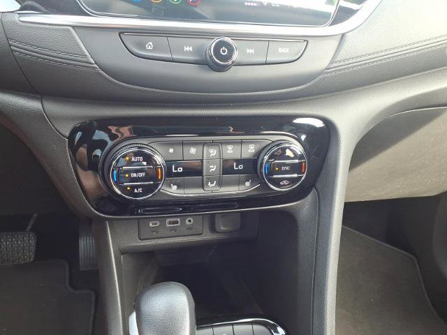 Used 2022 Buick Encore GX Select image 14