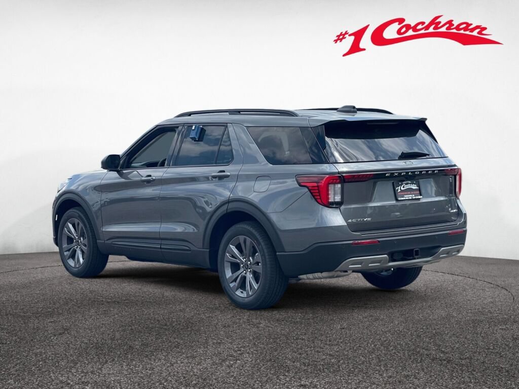 New 2026 Ford Explorer Active w/ Active Comfort Package AWD/4WD image 4