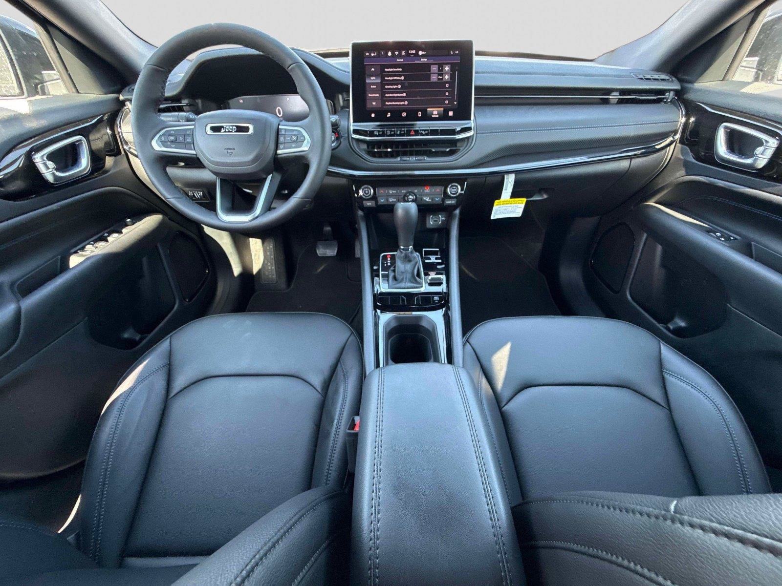 New 2026 Jeep Compass Limited AWD/4WD image 15