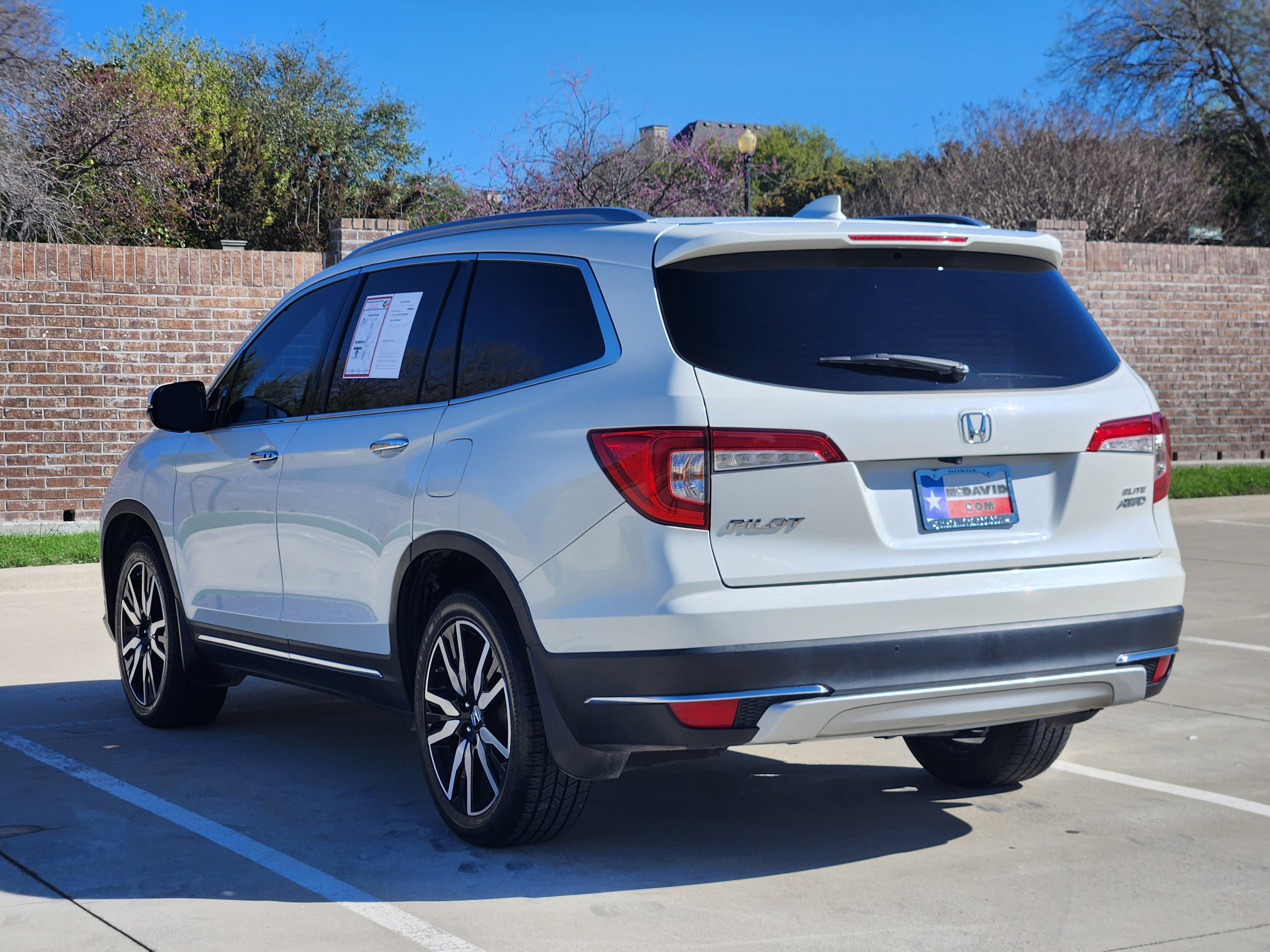 Used 2019 Honda Pilot Elite image 8