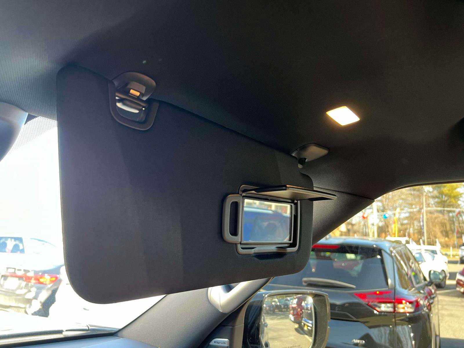 Used 2025 Nissan Armada Platinum Reserve image 11