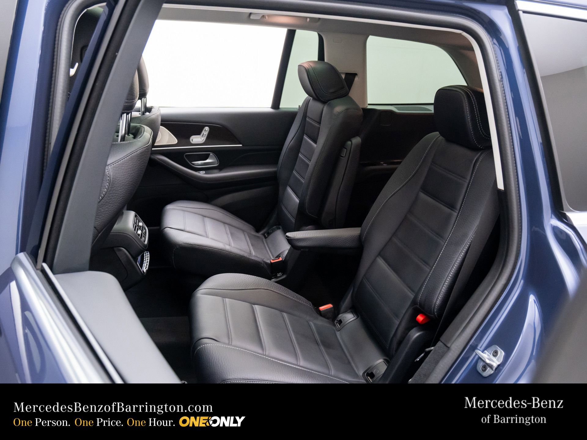 New 2026 Mercedes-Benz GLS 450 4MATIC image 19