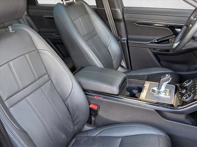 Used 2020 Land Rover Range Rover Evoque SE image 21