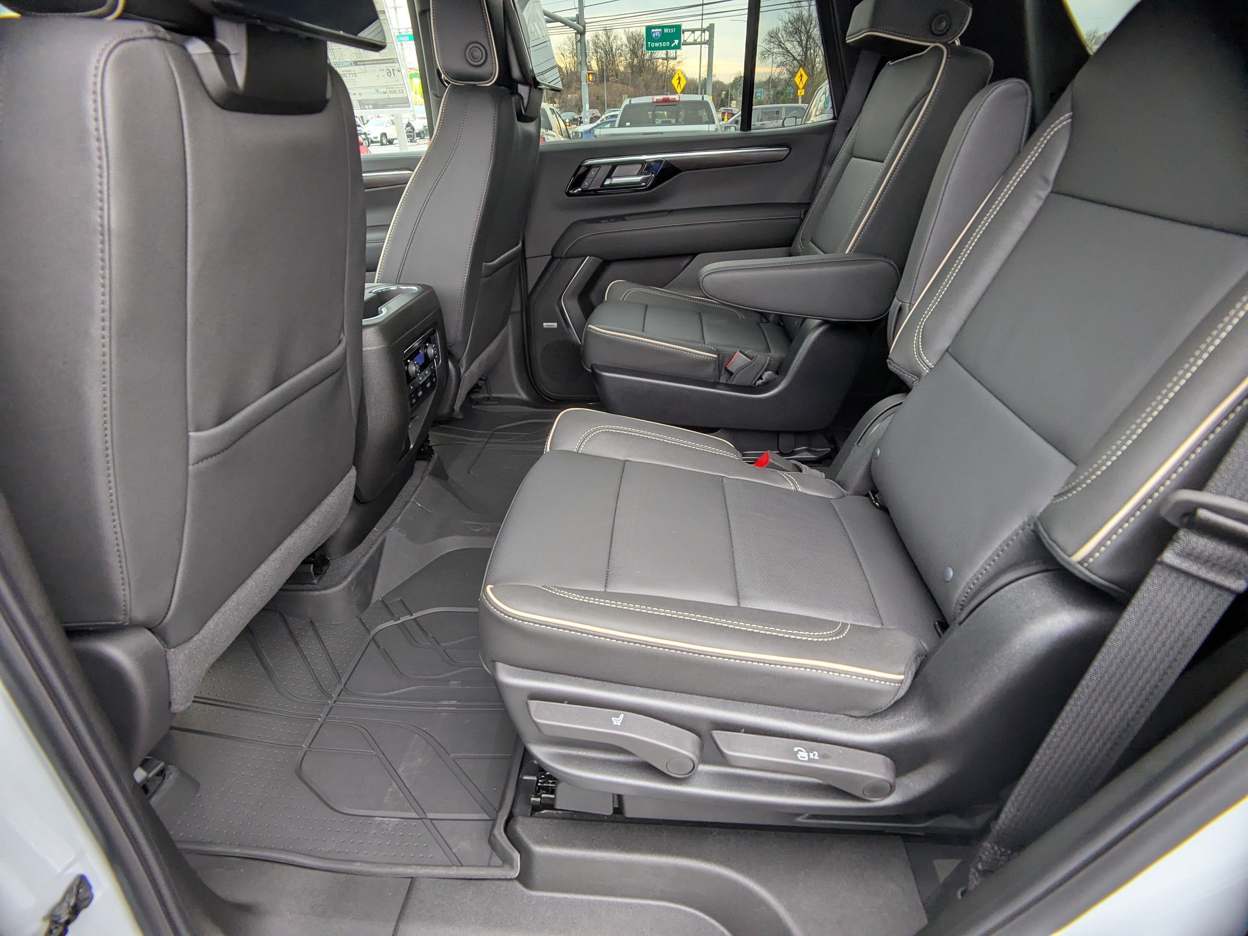 New 2026 Chevrolet Tahoe Premier AWD/4WD image 13