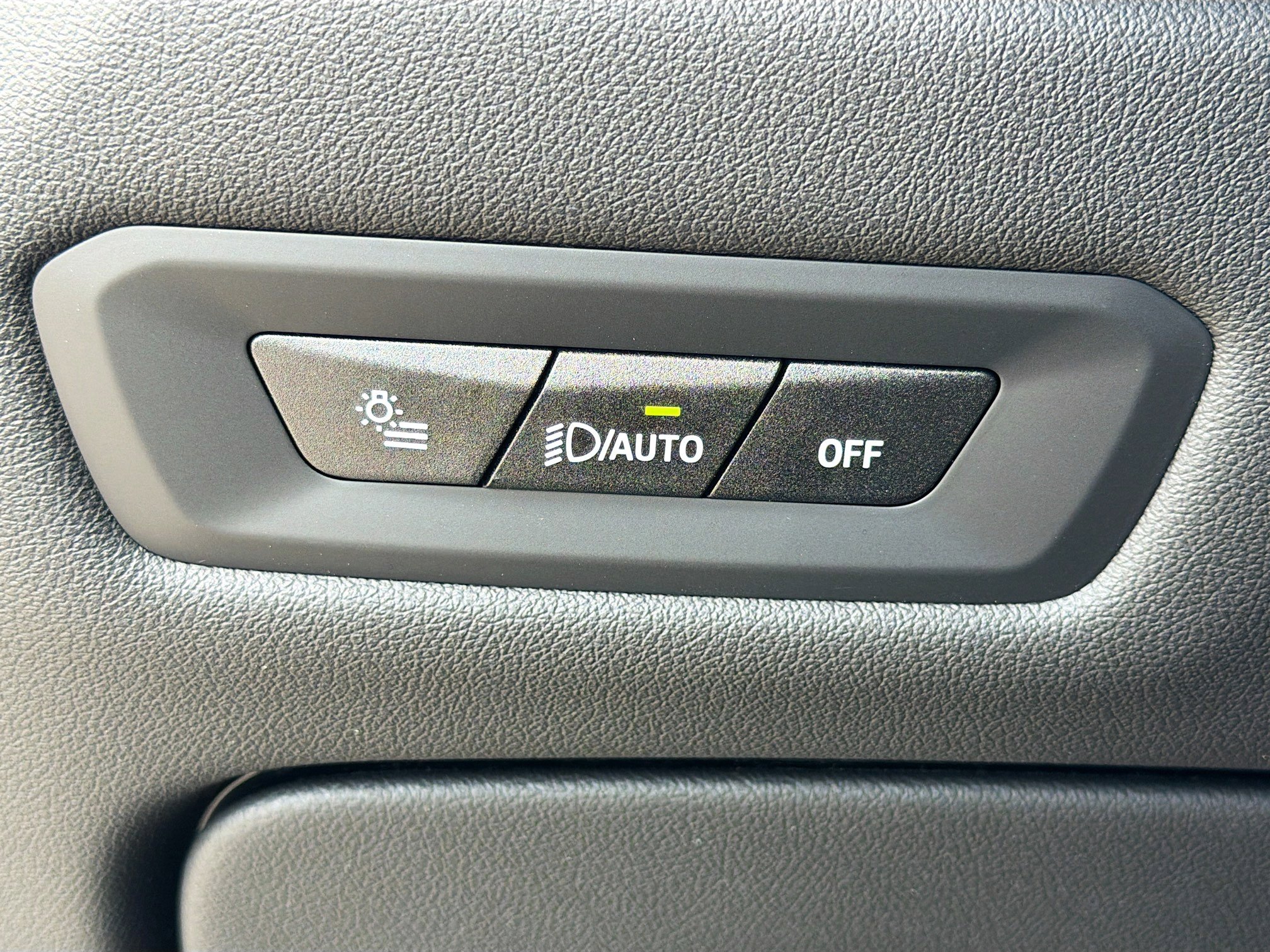 New 2026 BMW X5 xDrive50e w/ M Sport Package image 36