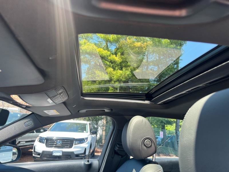 Used 2021 Mercedes-Benz C 300 4MATIC Sedan image 8