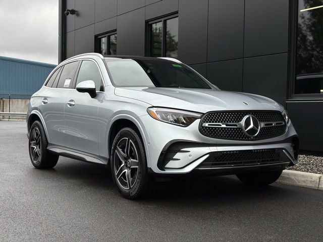 Used 2026 Mercedes-Benz GLC 300 4MATIC image 9