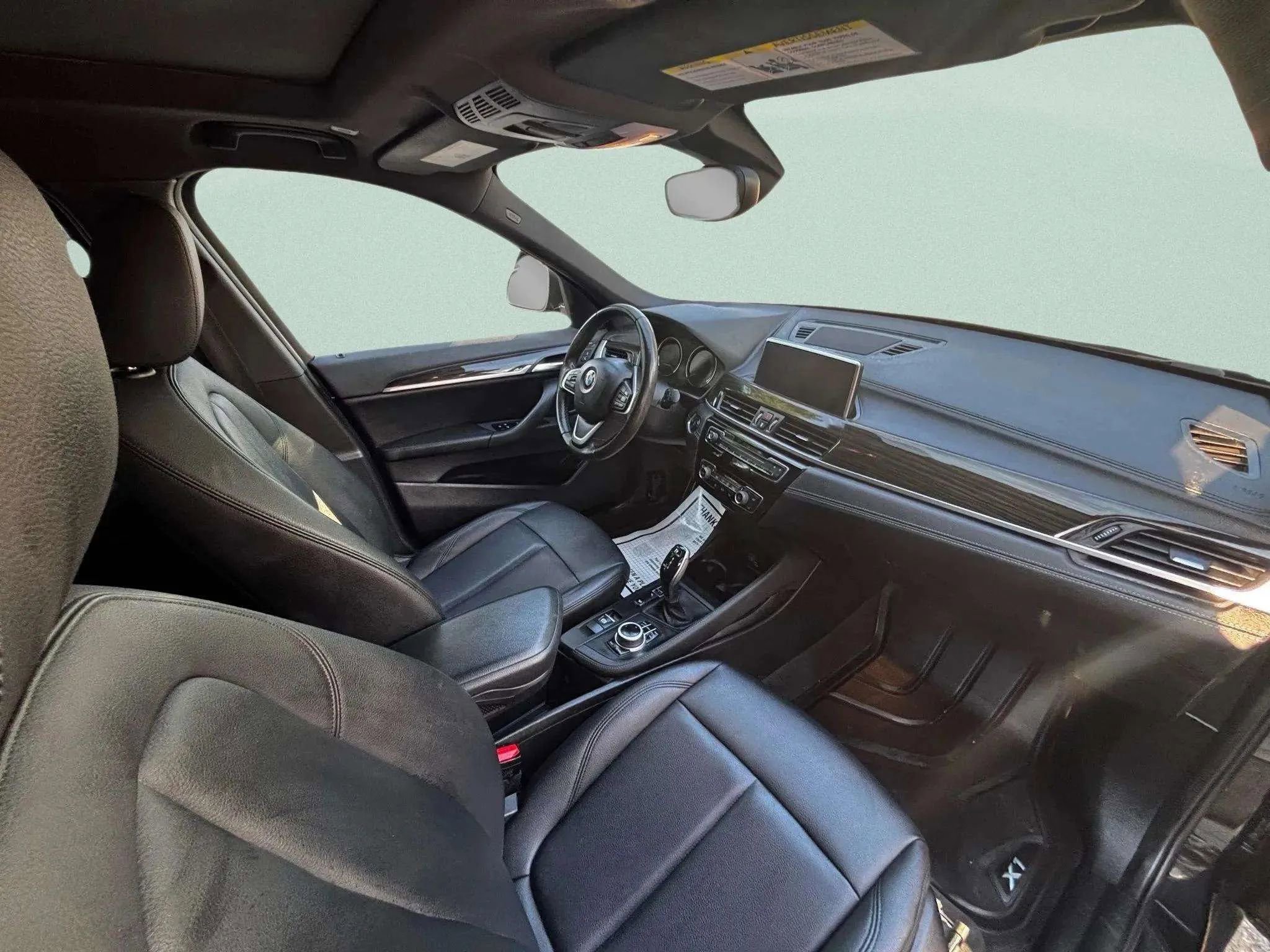 Used 2021 BMW X1 xDrive28i w/ Convenience Package image 10