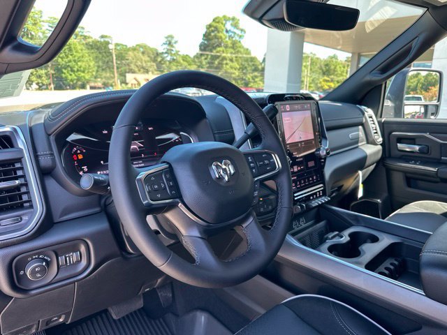 New 2026 RAM 3500 Laramie AWD/4WD image 12