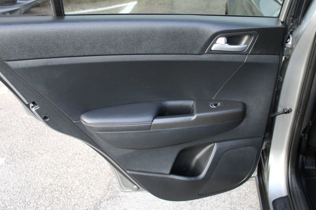 Used 2021 Kia Sportage LX FWD image 20