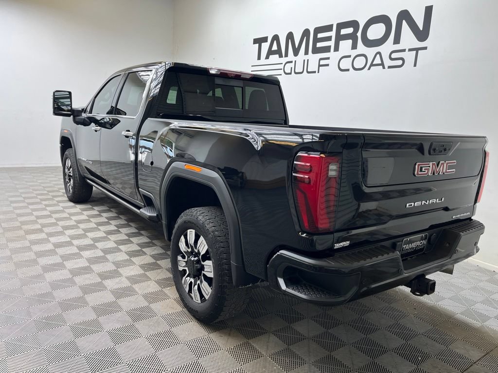 Used 2024 GMC Sierra 2500 Denali w/ Denali Reserve Package AWD/4WD image 3