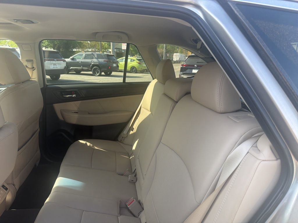 Used 2019 Subaru Outback 2.5i Limited image 12