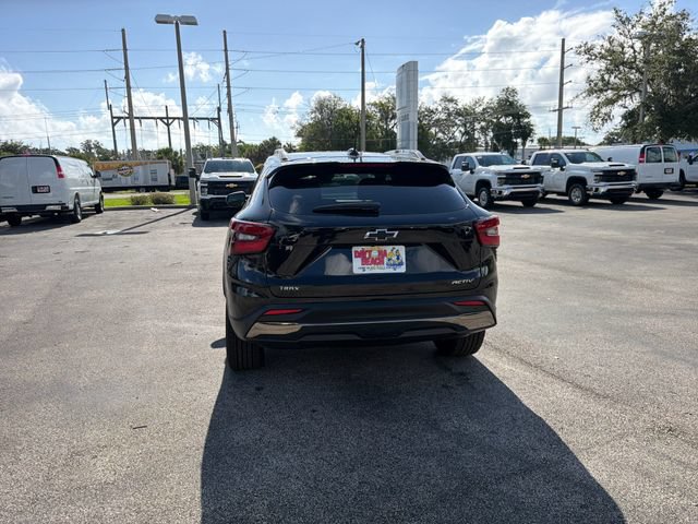 New 2026 Chevrolet Trax ACTIV w/ Sunroof Package FWD image 10