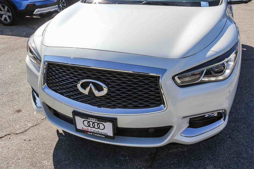Used 2017 INFINITI QX60 FWD w/ Premium Plus Package image 8