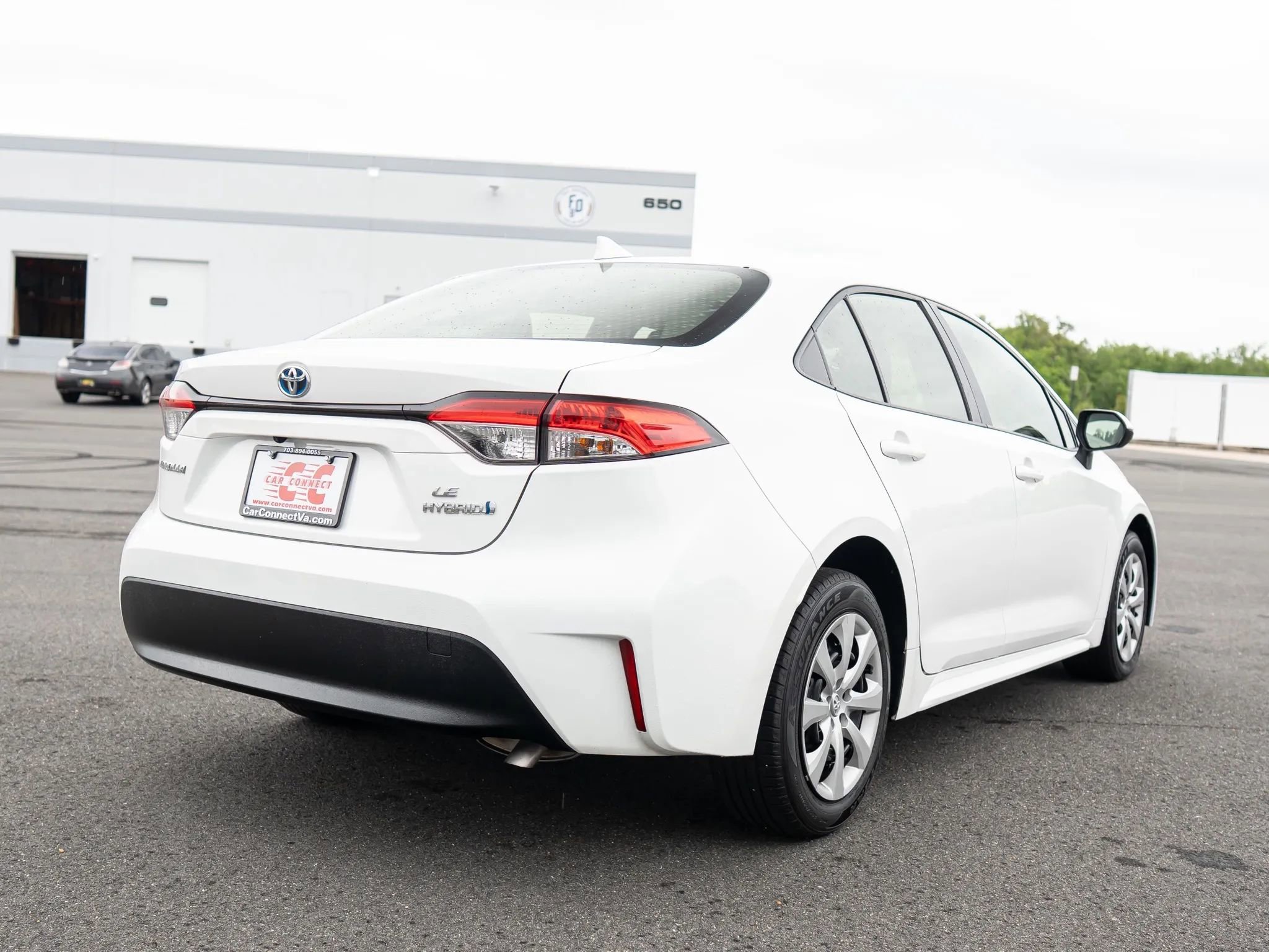 Used 2024 Toyota Corolla LE FWD image 6