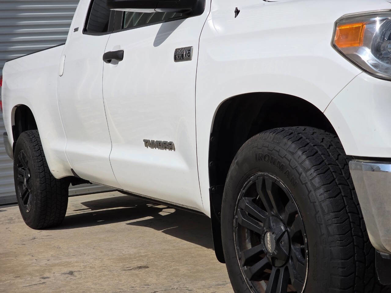 Used 2015 Toyota Tundra SR5 RWD image 38