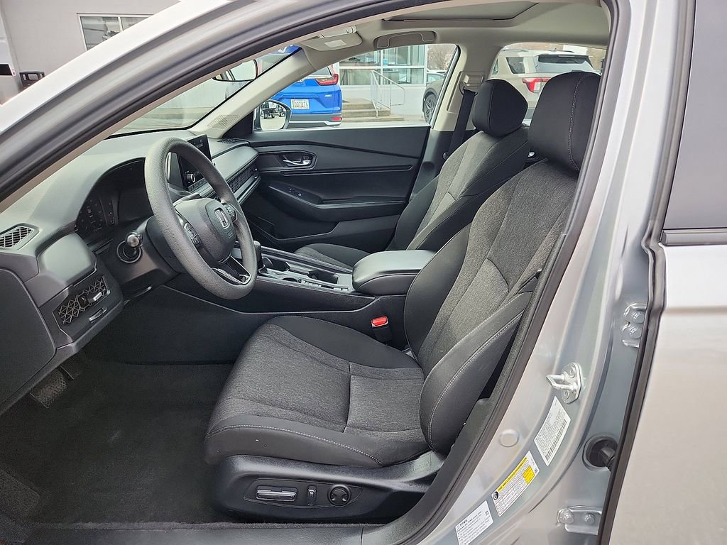 Used 2024 Honda Accord EX image 8