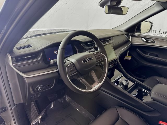 New 2025 Jeep Grand Cherokee Limited image 9