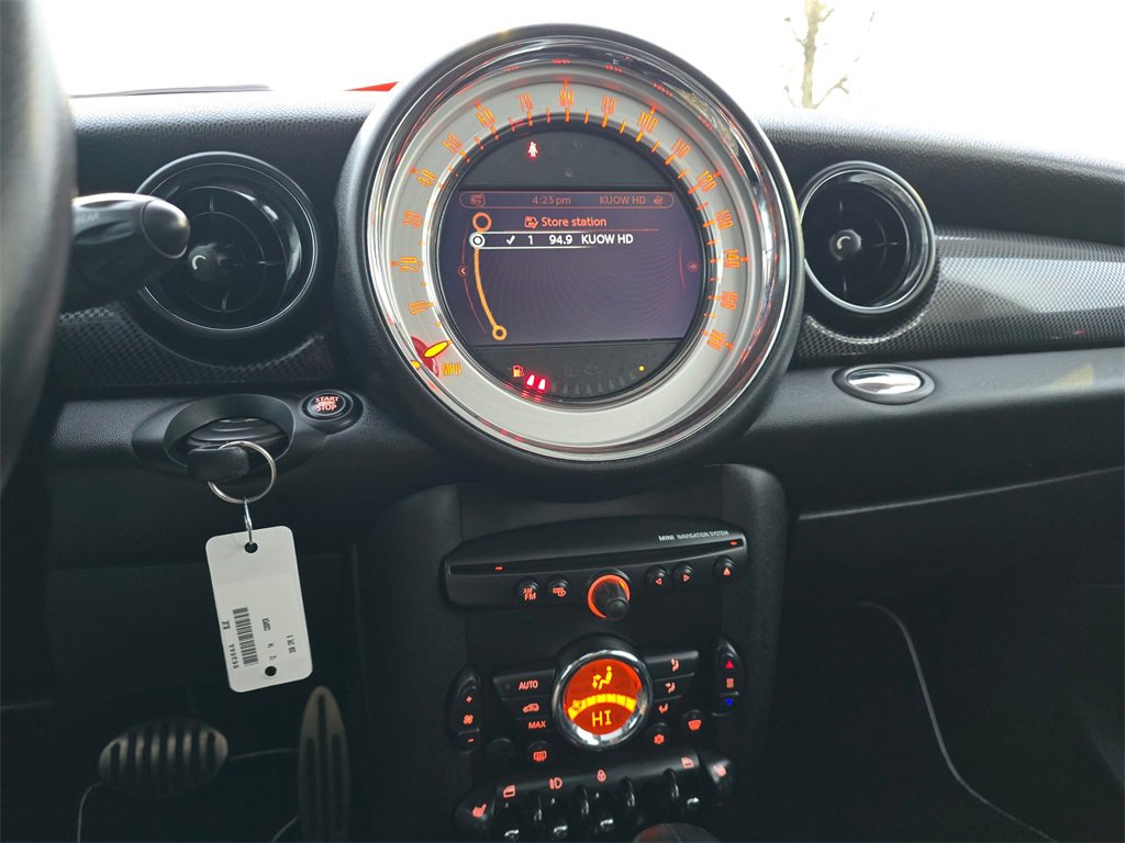 Used 2012 MINI Cooper S image 17