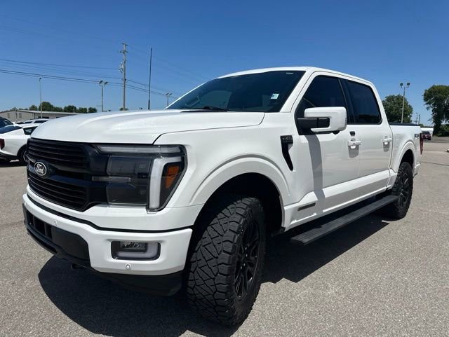 Used 2025 Ford F150 Platinum w/ FX4 Off-Road Package AWD/4WD image 27