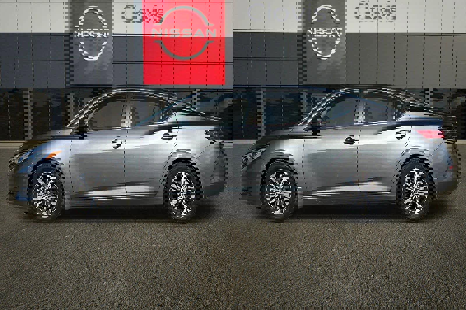 Used 2021 Nissan Sentra SV image 6