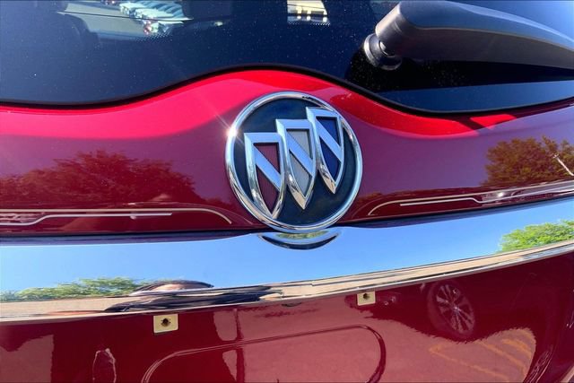 Used 2018 Buick Enclave Essence FWD image 27