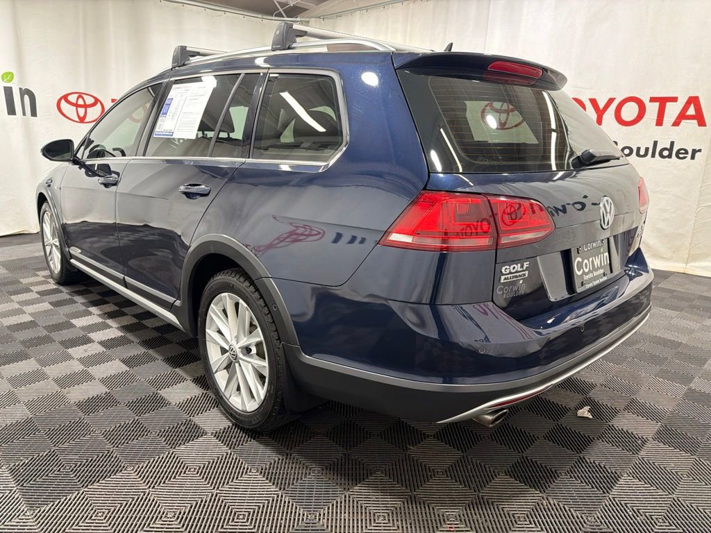 Used 2017 Volkswagen Golf Alltrack SE AWD/4WD image 5