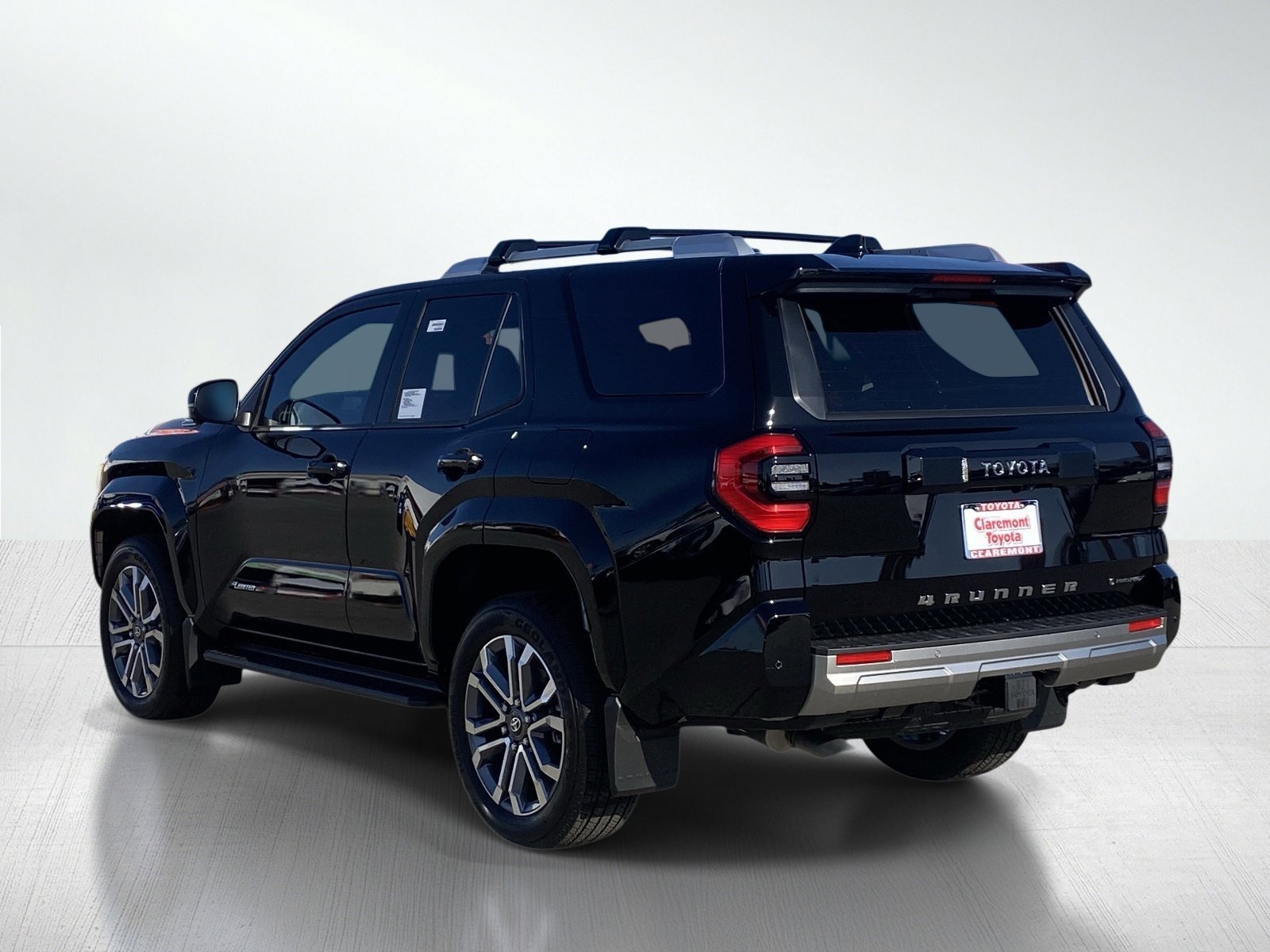 New 2026 Toyota 4Runner Limited AWD/4WD image 3