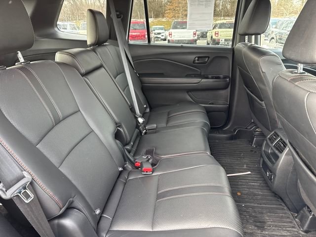 Used 2022 Honda Passport TrailSport image 11