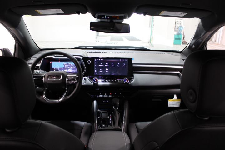 New 2026 GMC Canyon Elevation w/ Convenience Package image 33