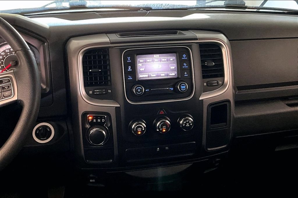 Used 2021 RAM 1500 Classic SLT RWD image 10